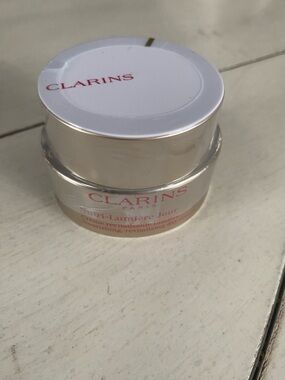 Clarins Nutri Lumiere Day Cream